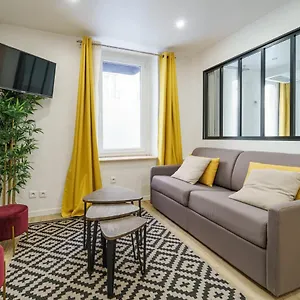 Parisian Flat With Sauna Appartement