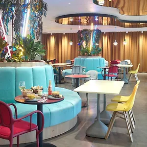 3* מלון 17 Batignolles