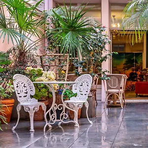 3* מלון Du Danube Saint Germain