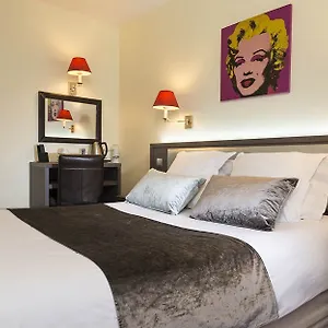 3* Otel Aston